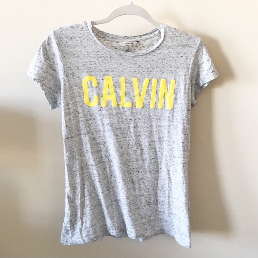 Calvin Klein T Shirt // Size Small